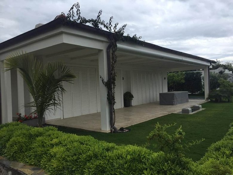 Kaçak villa skandalı ile gündeme gelen Yılmaz Özdil bunalıma girip izne çıktı!