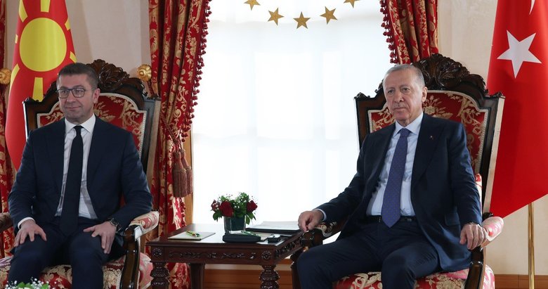 Başkan Erdoğan Kuzey Makedonya Başbakanı Hristijan Mickoski’yi kabul etti