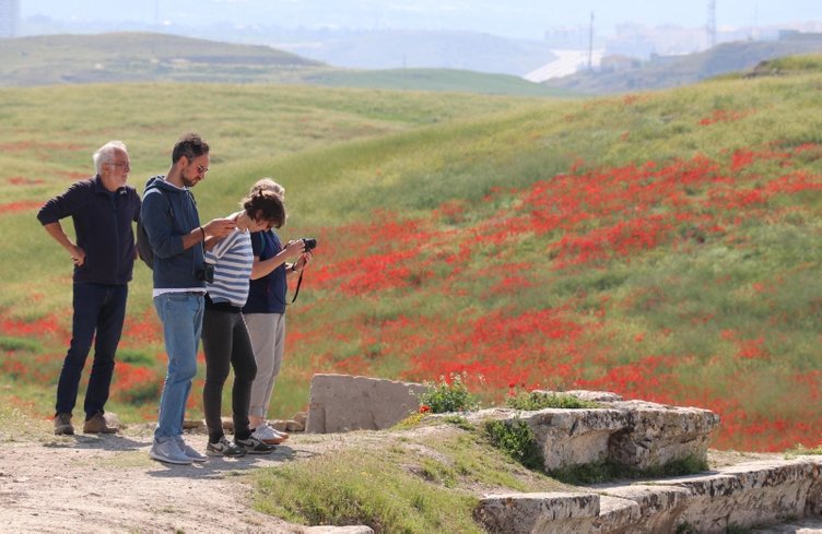 Denizli’deki Laodikya Antik Kenti’ne ziyaretçi akını