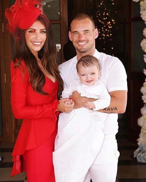 Wesley Sneijder ile Yolanthe Cabua ayrılığı ile ilgili çarpıcı iddialar