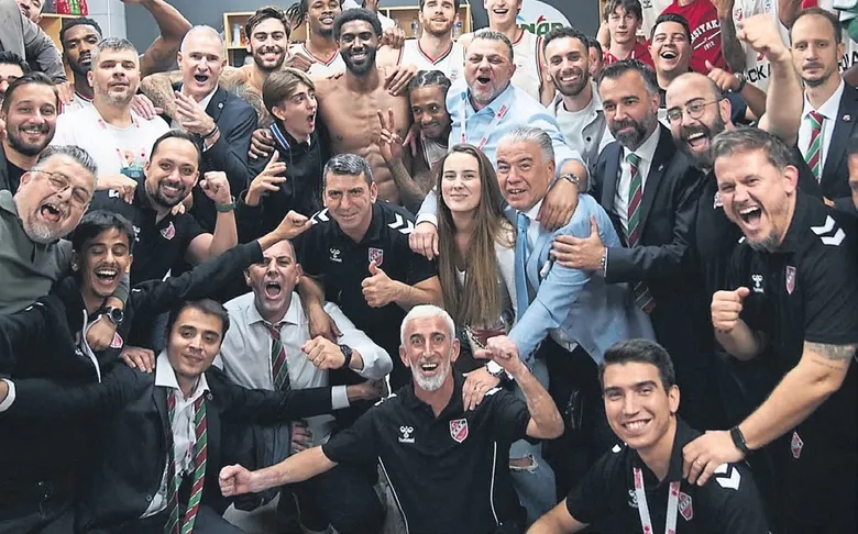 karsiyaka-bayrami-1791135451638.jpeg
