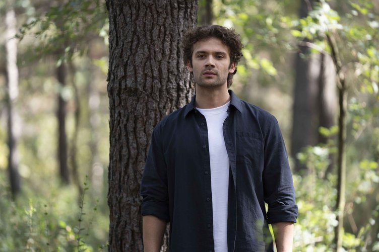 ATV’nin yeni dizisi Holding başlıyor! ilk bölümüyle Perşembe saat 20.00’de atv’de!