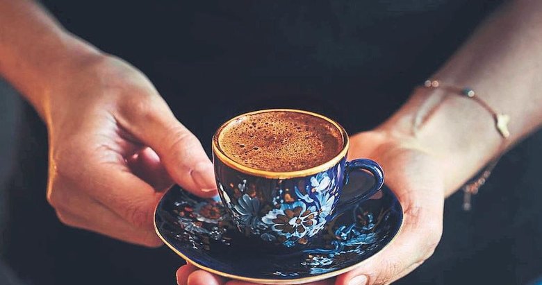 Bir fincan ‘Tuzlu Kahve’den ölümsüz aşk