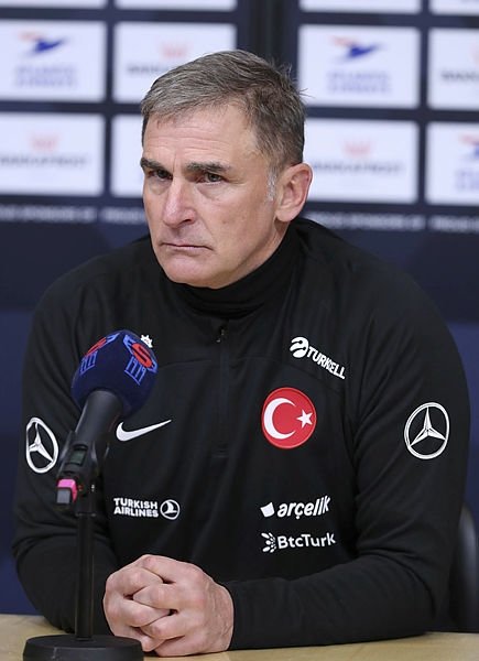 İstifa yok dedikodu çok