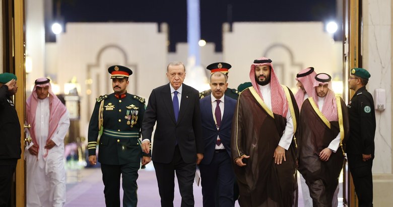 Başkan Erdoğan ve Prens Selman arasında önemli görüşme!