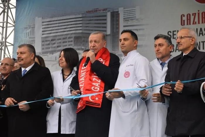 Başkan Erdoğan Gaziantep Şehir Hastanesinin açılışında konuştu: Biz söz verdik mi yaparız