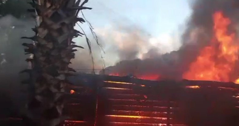 Bodrum’da depo alev alev yandı