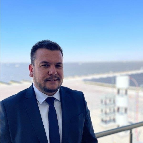 Avrupa’nın en büyük güneş enerjisi santrali! Kalyon Karapınar Güneş Enerjisi Santrali’nin yüzde 90’ı tamamlandı