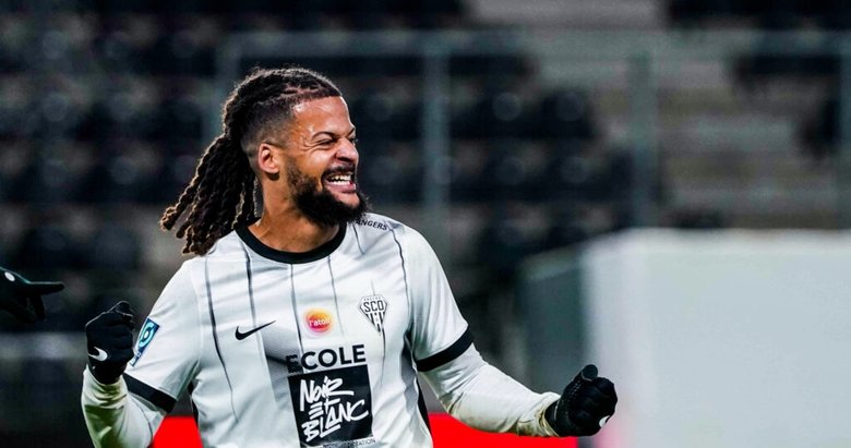 Manisa FK’da Diony tamam