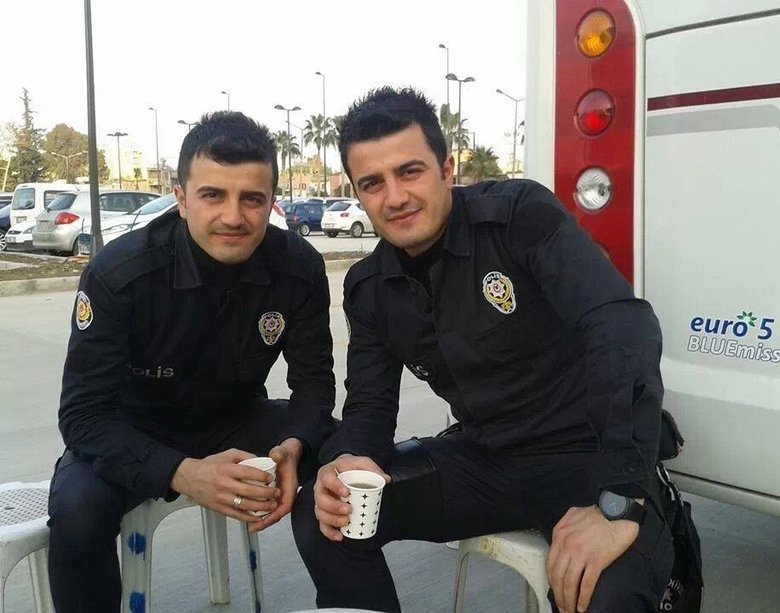 15 Temmuz şehitleri ikiz polislerin babası: Fetullah Gülen, cehennem ateşinde cayır cayır yansın