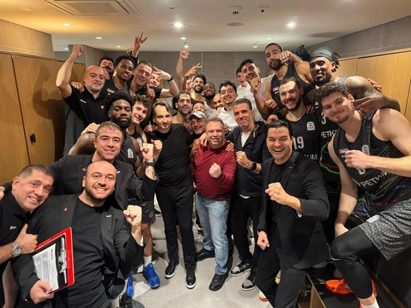 Kaf-Kaf potada direnemedi