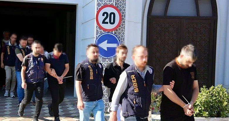 İnternet üzerinden araç kiralama dolandırıcılığına dikkat! Afyonkarahisar’da yakalandılar: 2 tutuklama