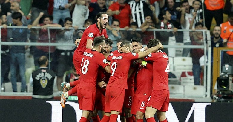 Türkiye İzlanda maçı bilet fiyatları belli oldu!