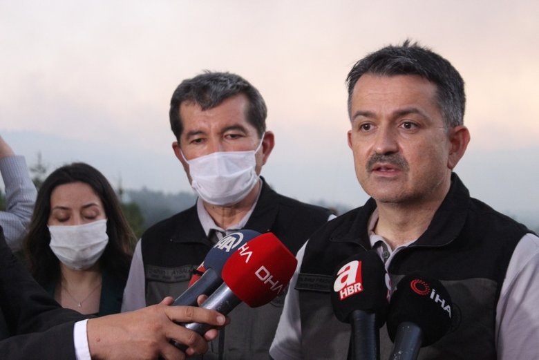 Denizli’deki orman yangını ile ilgili Bakan Pakdemirli’den flaş açıklama