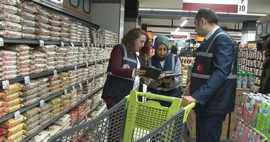 İzmir’de marketlere denetim! Ramazan öncesi fahiş fiyata geçit yok