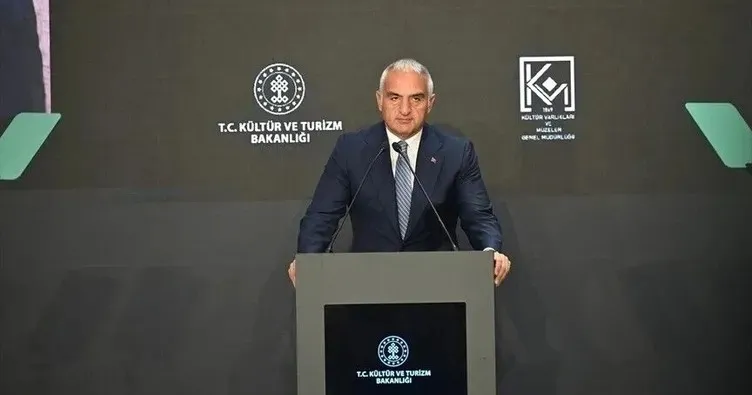 bakan-ersoy-duyurdu-o-tarihlerde-tum-filmlerin-biletleri-90-lira-olacak-1789990470597.jpeg