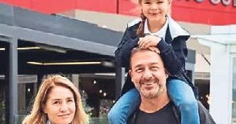 ‘Sekiz yaşında ama bir sürü bestesi var’