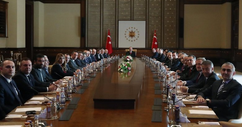 Başkan Erdoğan Kulüpler Birliği ile bir araya geldi