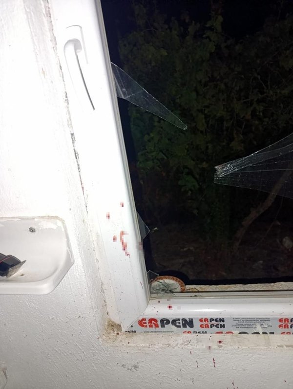 Öfkeli damat kayınpederini hastanelik etti: Kırık cam ile boğazımı kesmeye çalıştı