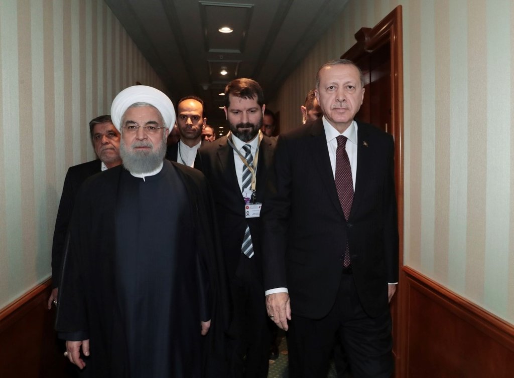 Erdoğan, Putin ve Ruhani zirvesinden dikkat çeken kareler