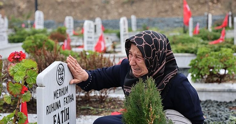 En acı isyan: 1 yıllık bina 3 saniyede çöker mi!