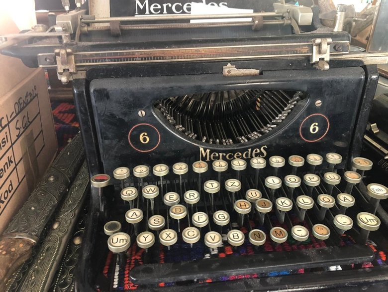 Denizli’deki bu pazarda ‘1 TL’ 2 bin 200 TL’den satılıyor