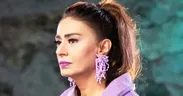 Altınlarıyla parladı