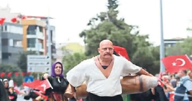 Kurtuluşun 104. yılında kültür şöleni