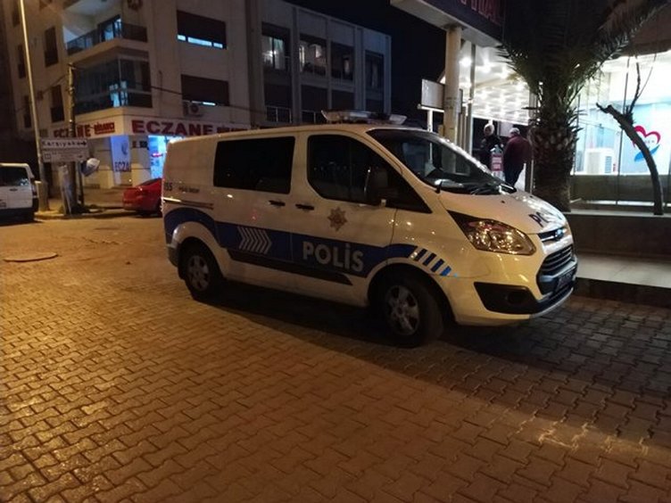 İzmir’de sokak ortasında cinayet