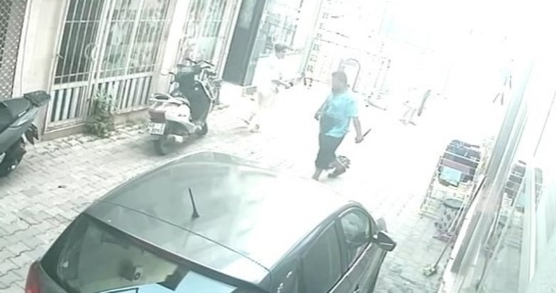 Alkol sofrasında kan aktı: Baba ve oğlunu öldürdü, kadını yaralayıp kaçtı