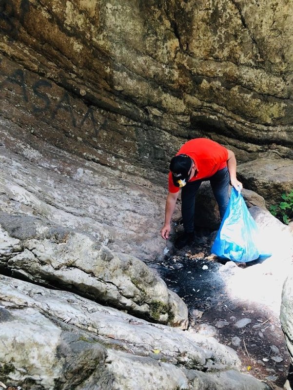 Marmaris İçmeler Kanyonu’nda doğa tahribatı! Gençler seferber oldu