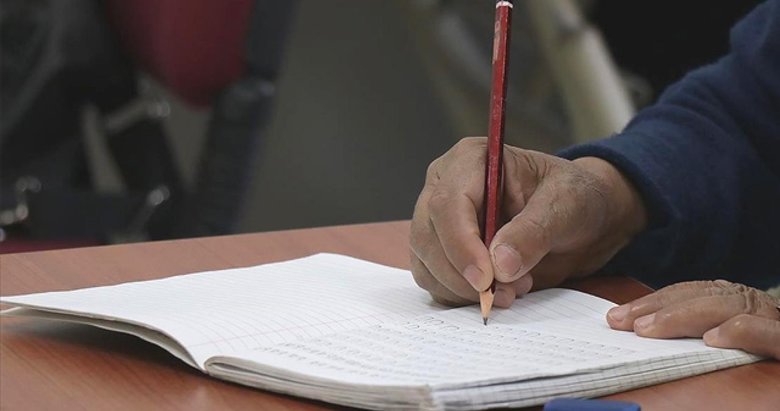 İşte İzmir ve diğer illerin eğitim düzeyi! TÜİK verileri açıkladı