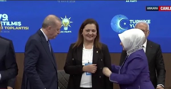 afyonkarahisar-belediye-baskani-burcu-koksal-ak-partiye-katildi-1778595198753.jpeg