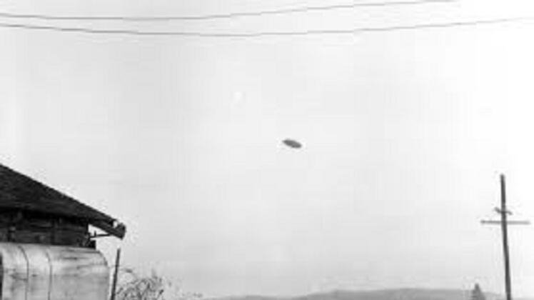 UFO’lar gerçek mi? Ürküten fotoğraf!
