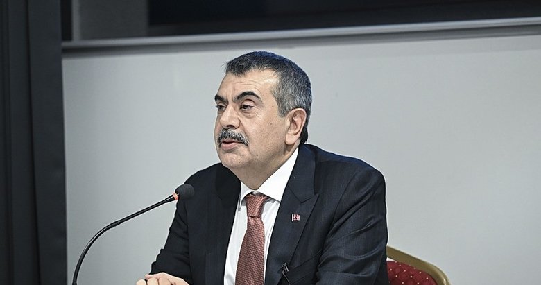‘Eğitim meselesini davamızın merkezine yerleştiriyoruz’