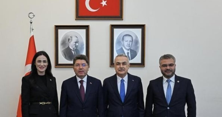 Aydınlı milletvekillerinden Bakan Tunç’a ziyaret