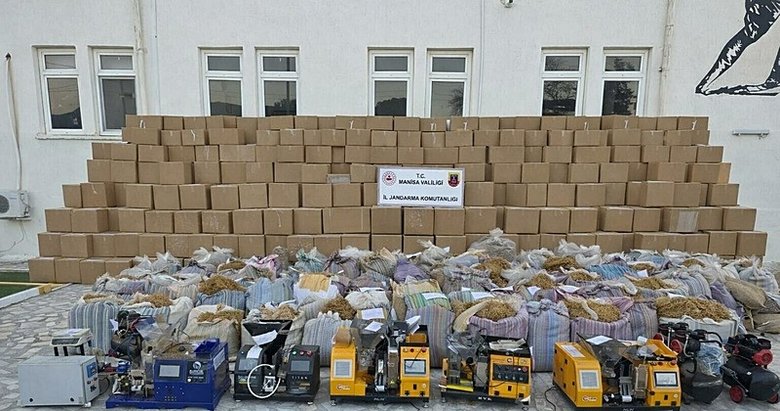 Manisa’da kaçak tütün operasyonu! Tonlarca ele geçirildi