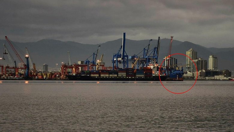 Alman askerlerinin hukuksuz arama yaptığı Türk gemisi, İzmir Limanı’nda