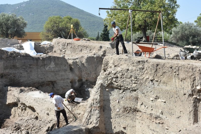 İzmir’deki kazılarda ortaya çıktı! Ege Bölgesi’nin en eski...