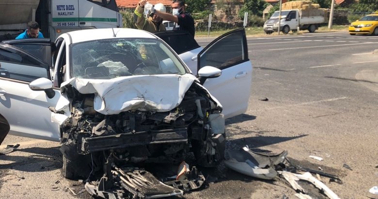 İzmir’de trafik kazası: 9 yaralı