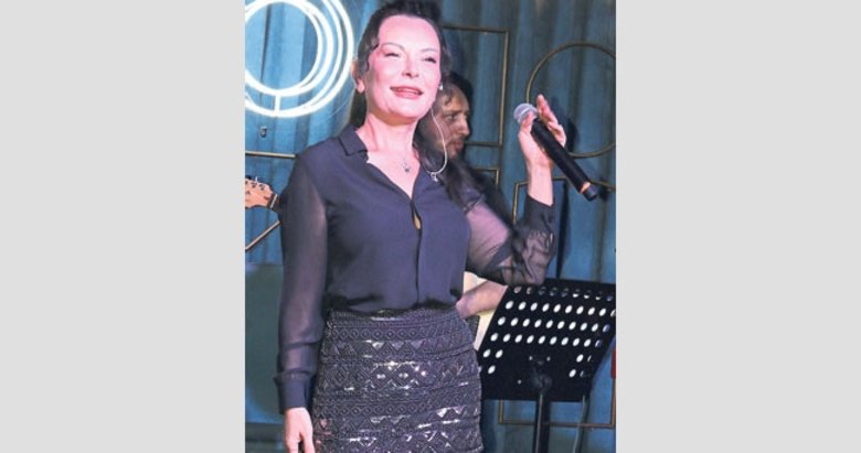 Sibel Alaş’tan ‘Best Of’ albüm müjdesi