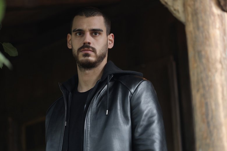 Yalnız Kurt dizisinin başrol oyuncusu Hasan Denizyaran: İzleyicileri bir sürü detay bekliyor