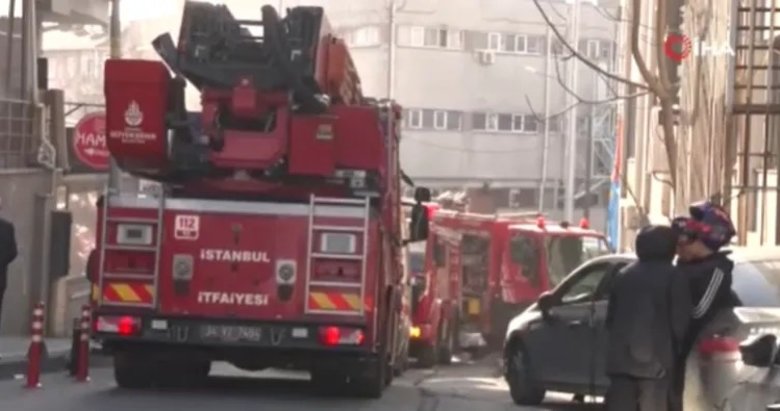 Bayrampaşa Kaymakamlığı’nda panik dolu dakikalar: Tahliye işlemi gerçekleşti