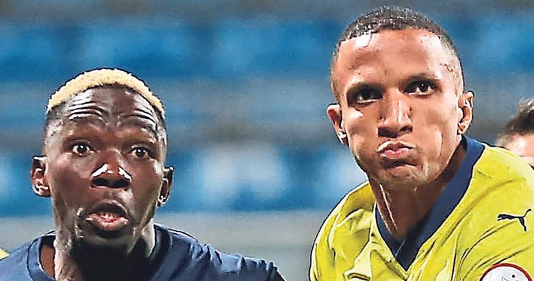 Fener’e çifte şok