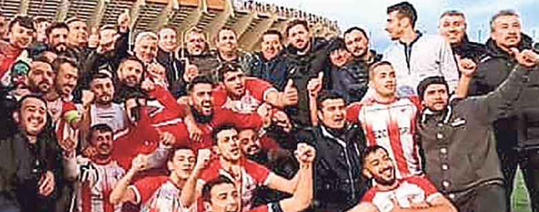 Şampiyonlar geçidi