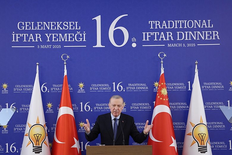 Başkan Erdoğan’dan iftar programında önemli açıklamalar
