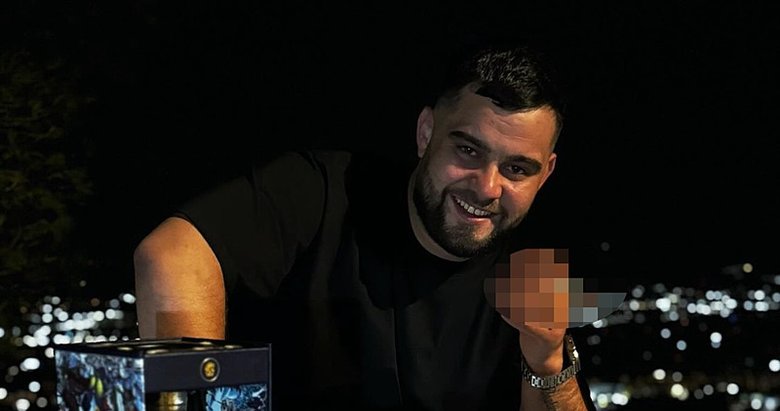 Silahlı kavgada boynundan vurulan kişi öldü