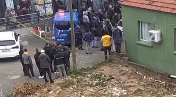 İzmir’de cinayet: 1 ölü, 2 yaralı
