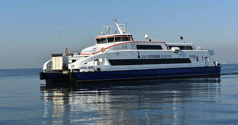 Izmir De Iki Feribot Icin Acilan Isim Anketinde Fethi Sekin Tartismasi