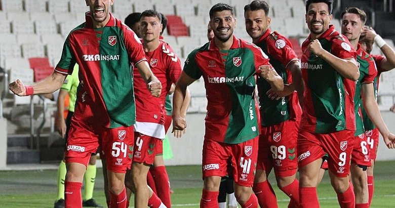 KAF-KAF’ın kozu İzmir